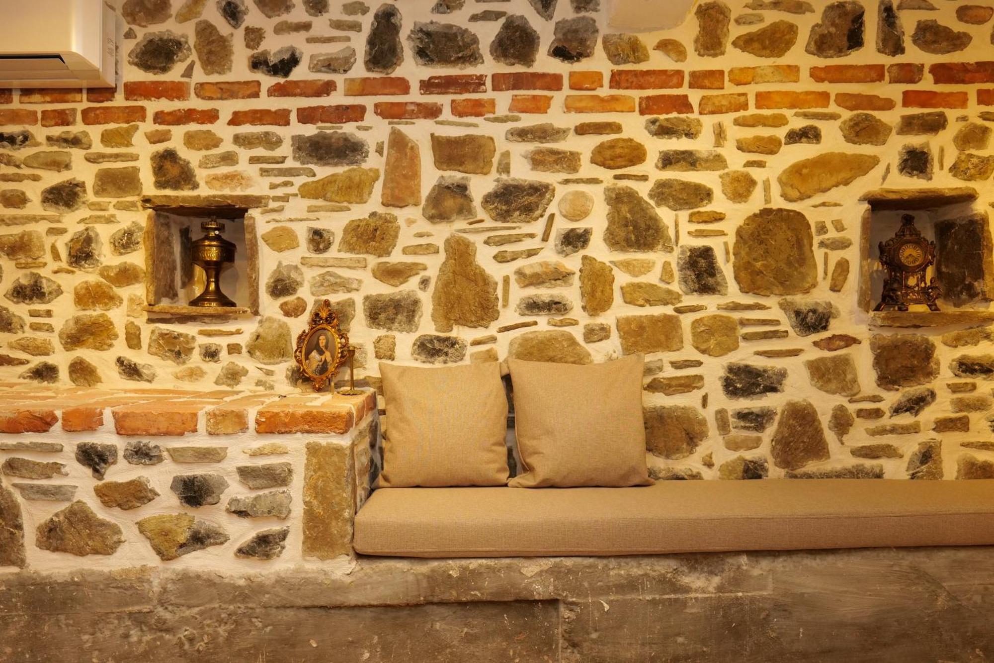 Ferienwohnung Belle, Littleparis Korce Exterior foto